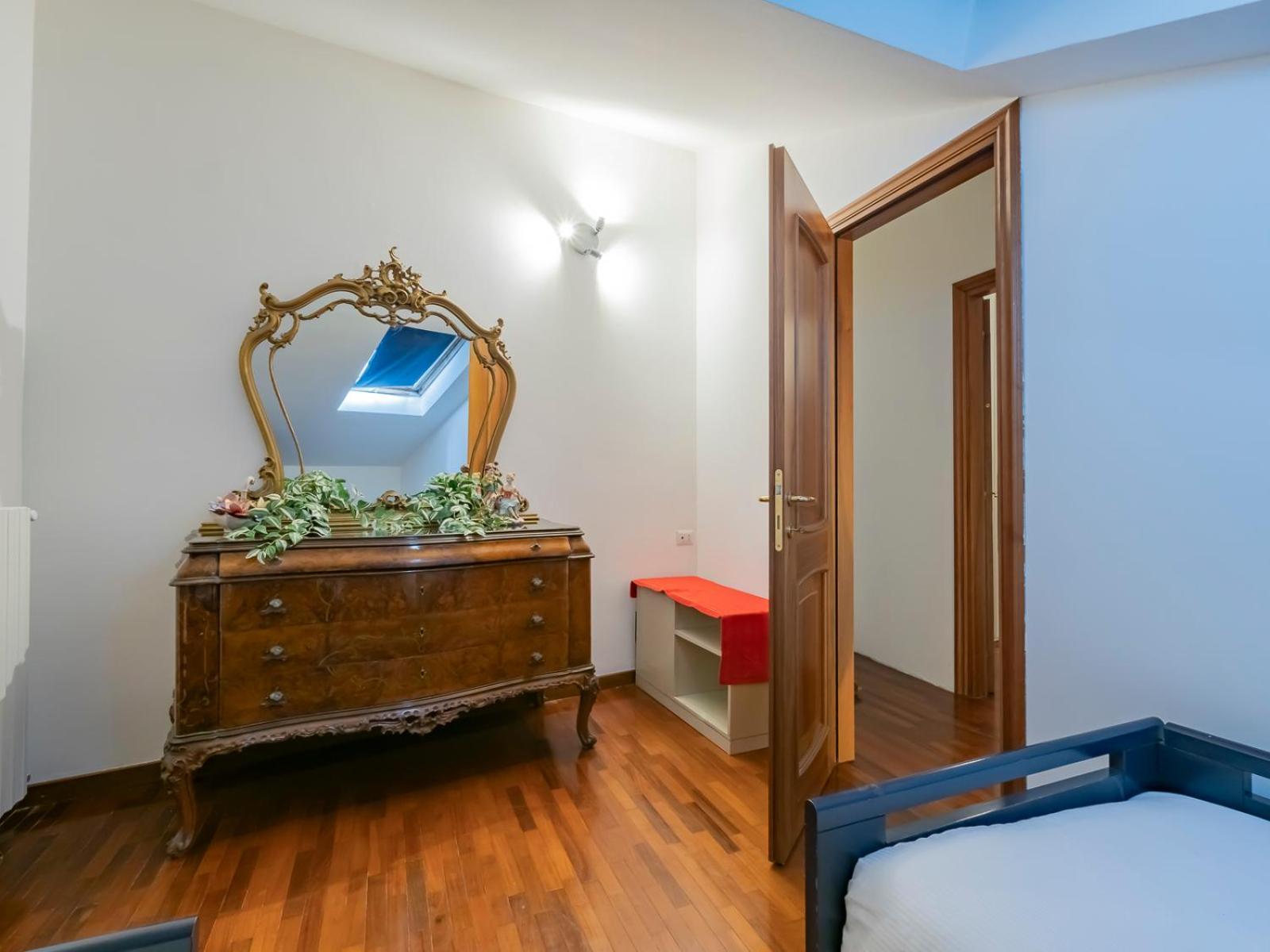 B&B La Ringhiera - Meda 43 Милано Екстериор снимка