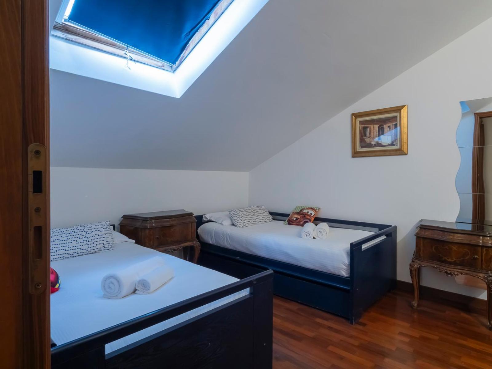 B&B La Ringhiera - Meda 43 Милано Екстериор снимка