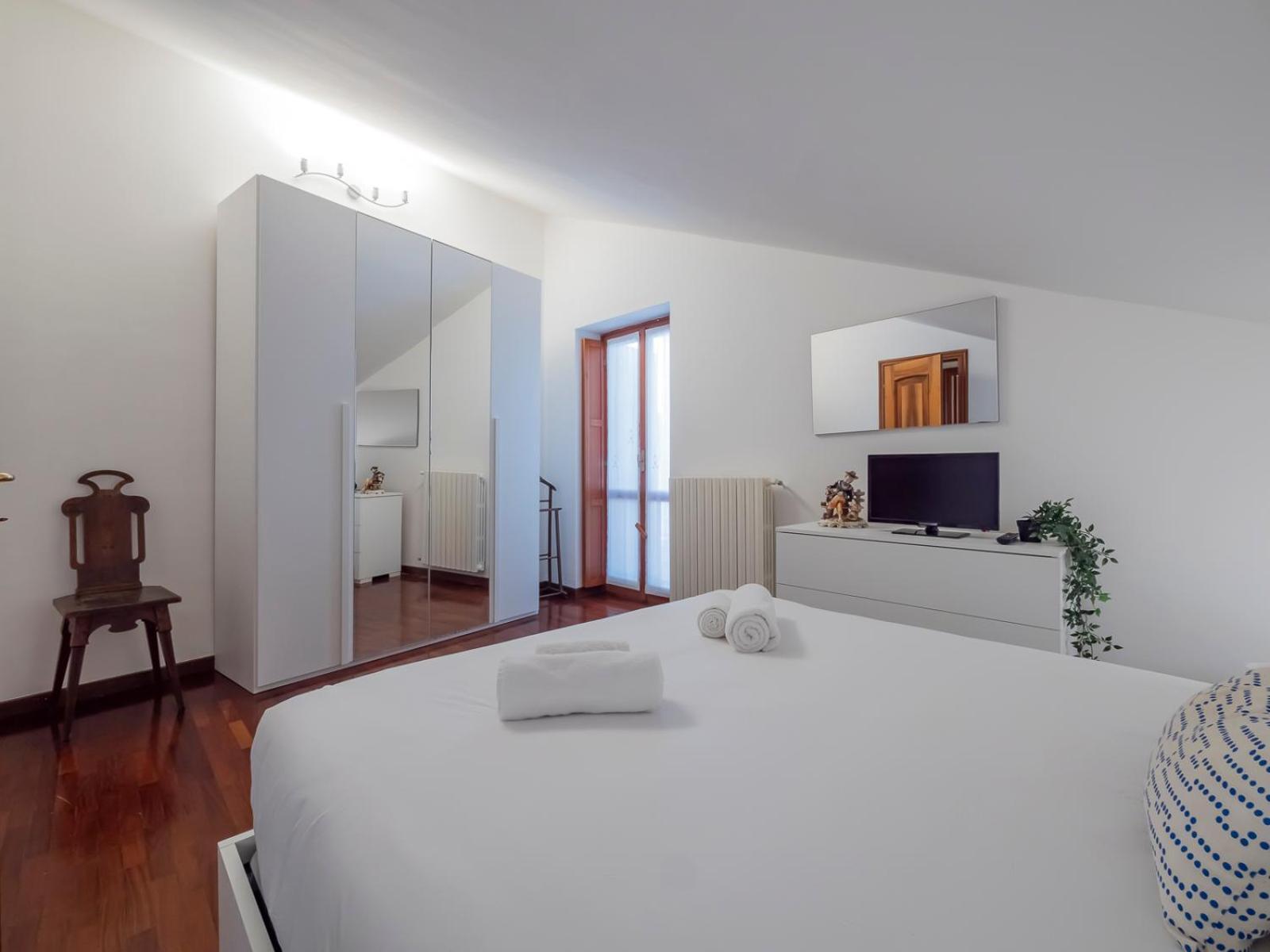 B&B La Ringhiera - Meda 43 Милано Екстериор снимка
