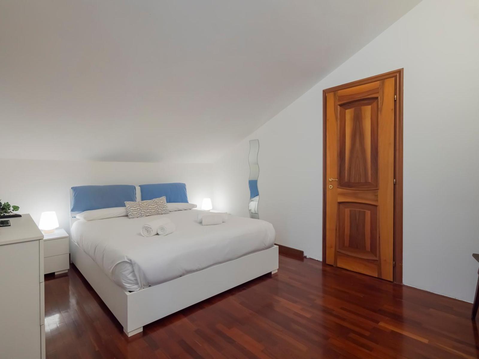 B&B La Ringhiera - Meda 43 Милано Екстериор снимка